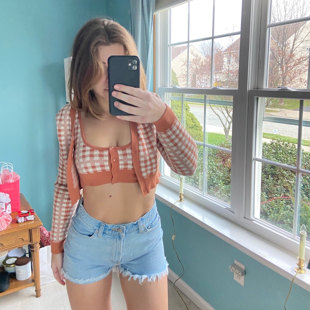 BDG GIRLFRIEND HIGH RISE SHORTS